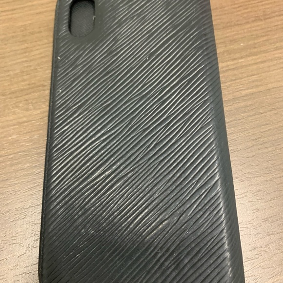 Louis Vuitton XR iPhone case - Picture 4 of 12